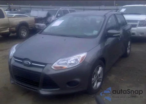 2014 Ford Focus Se z USA, uszkodzony, nr VIN 1FADP3F28EL190830